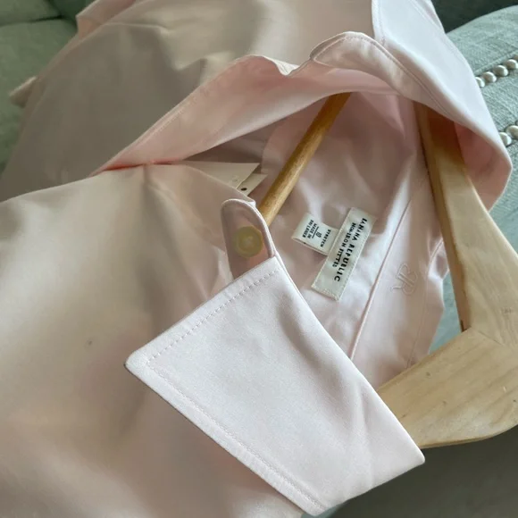 Banana Republic Pink Blouse Tailored Fit - Picture 4 of 10